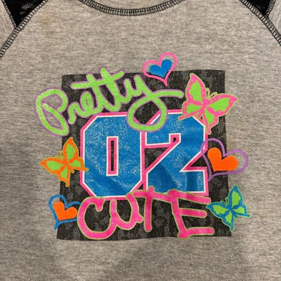 Y2K Pretty 02 Cute Butterfly Graphic Jersey Baby Tee Gray Lace Shoulder Shirt - Picture 3 of 8